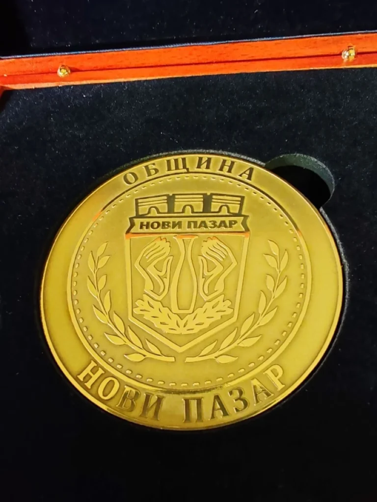 Монета с корпоративно лого